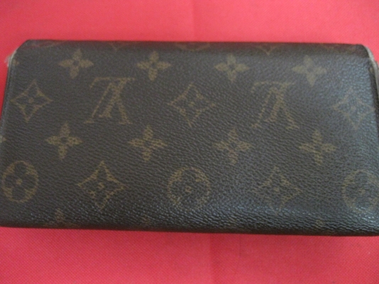 กระเป๋าlouis vuitton ของแท้