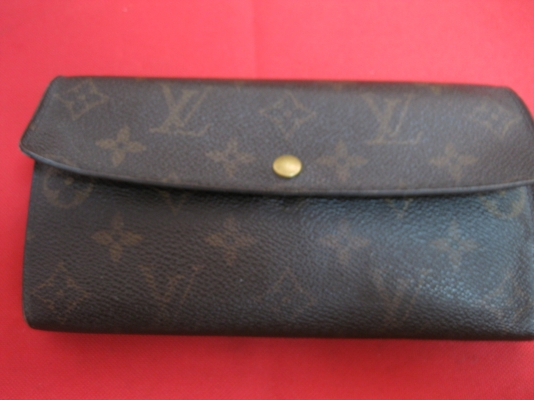 กระเป๋าlouis vuitton ของแท้