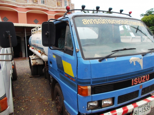 ขายด่วนรถ6ล้อNPR59PU5Mบรรทุกนํ้ามันรถห้างแท้ปี39