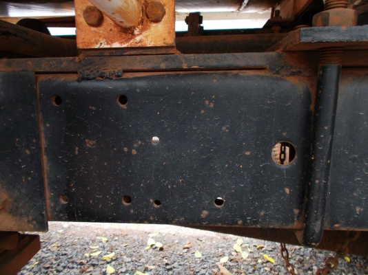 ขายด่วนรถ6ล้อNPR59PU5Mบรรทุกนํ้ามันรถห้างแท้ปี39