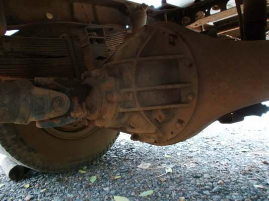 ขายด่วนรถ6ล้อNPR59PU5Mบรรทุกนํ้ามันรถห้างแท้ปี39