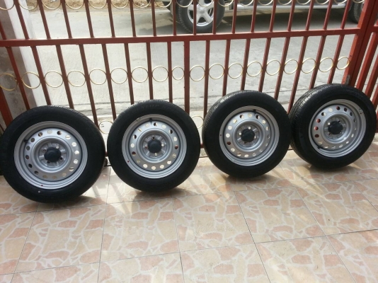 ยาง ขอบ 14  175 65 14 ปี 13  1ชุด