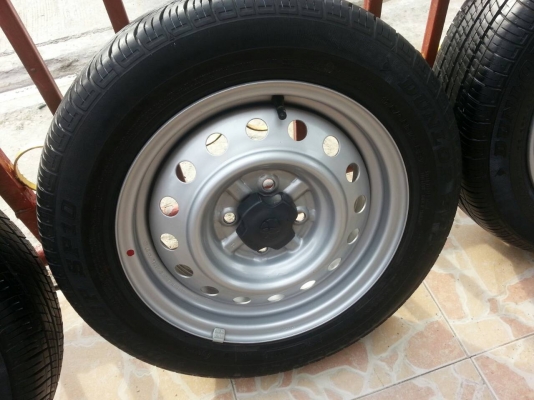 ยาง ขอบ 14  175 65 14 ปี 13  1ชุด