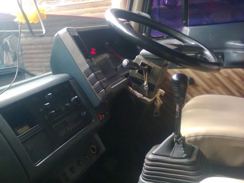 ขายด่วน ราคา 700000 บาท ราคานี้คุ้มมากกกกก ISUZU เครื่อง 6HE1 195 แรงม้า คัสซีใหญ่ตลอด มีสโลว์ ยาง 900 เบรคทิฟฟี่ พวงมาลัยพาวเวอร์ รถสภาพพร้อมใช้งาน   รีบจองเลยครับ  0836636803