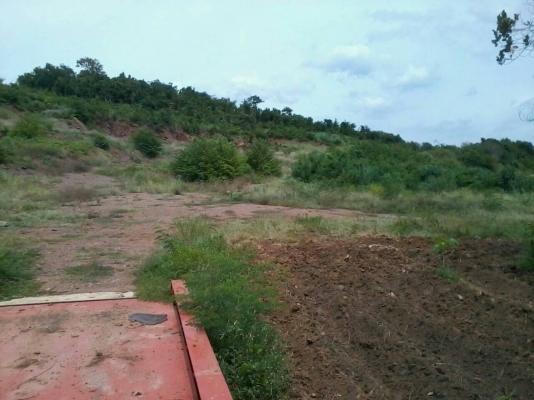 ขายที่ดินภูเขาลูกรัง 22 ไร่ 1 งาน 10 ตรว มีโฉนด ขายที่ดินภูเขาลูกรัง 22 ไร่ 1 งาน 10 ตรว มีโฉนด