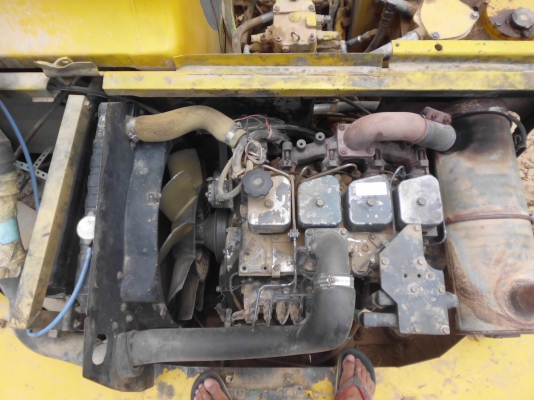 ขายรถแบคโฮ โคมัตสุ pc60-7 เก่านอก ขายรถแบคโฮ โคมัตสุ pc60-7 เก่านอก