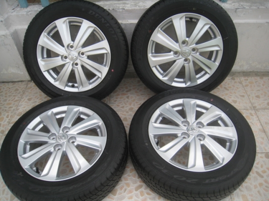 ขายล้อแม็ก Toyota vios ป้ายแดง 15"x5.5" et45 4รู100 + ยางปี13  สนใจติดต่อเล็กคลองสามครับ (081-3747940)