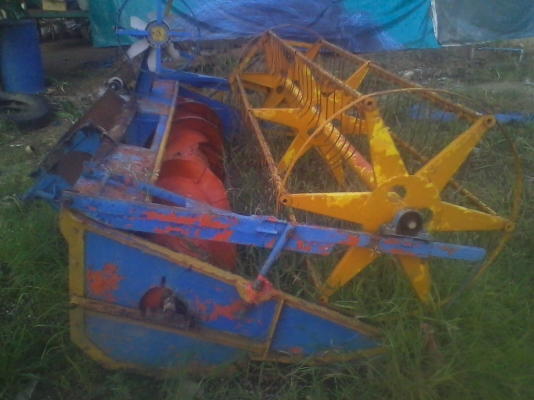 ข้ายด่วน! ชุดปากเกี่ยวข้าวของเกษตรพัฒนา