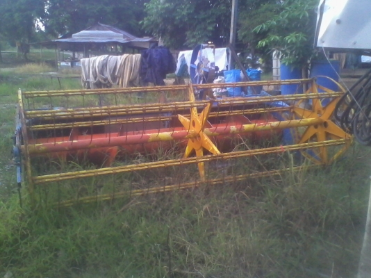 ข้ายด่วน! ชุดปากเกี่ยวข้าวของเกษตรพัฒนา ข้ายด่วน! ชุดปากเกี่ยวข้าวของเกษตรพัฒนา