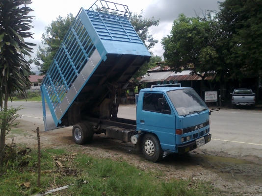 หกล้อดั้มเกษตรNKR58LU-5 รถแท้ห้างเกียร์สั้นหัวยกได้พร้อมไข้งานหัวบางสวยตรัขซีสวยมากๆเครื่องแรงดีฟิตจัดกะบะยาว4.30ซเอกสารพร้อมโอน