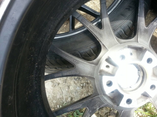 แม็ก BBS  ขอบ 18  พร้อมยาง 235 40 18  ปี 11