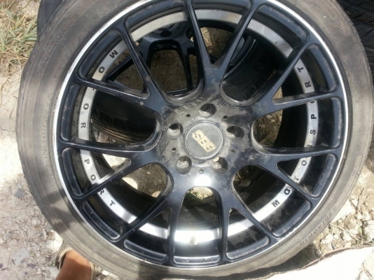 แม็ก BBS  ขอบ 18  พร้อมยาง 235 40 18  ปี 11