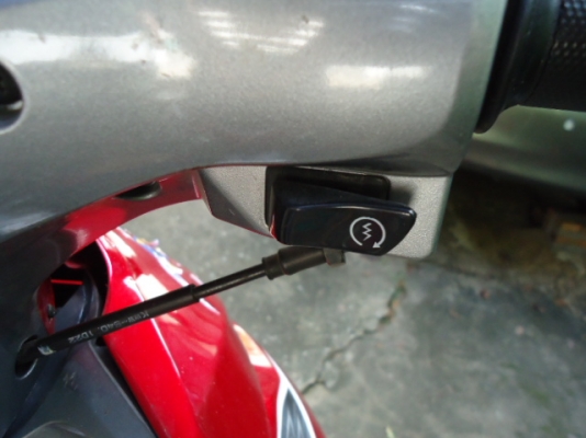 ขาย HONDA WAVE 110I หัวฉีด PGM-FI ประหยัดน้ำมัน(NO BOOK) ราคา 10,000.-