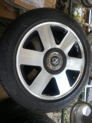 แม็กอิตาลี  4รู100  พร้อมยาง 185 55 15  ปี 11   1 ชุด