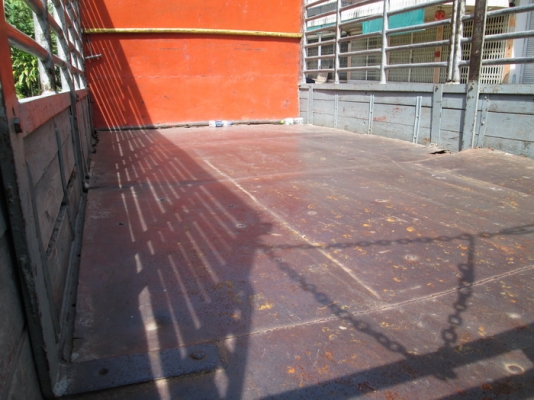 ขาย Isuzu NPR 6ล้อ หัวการ์ตูน รถห้าง ยาว 4.50ม. ปี95. ขาย Isuzu NPR 6ล้อ หัวการ์ตูน รถห้าง ยาว 4.50ม. ปี95.