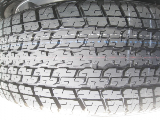 ขายล้อแม็ก All new Isuzu d-max ป้ายแดง 17"x7" et33 6รู139 +ยาง ปี 13 ตุ่มและสีที่หน้ายางยังมีอยู่ครับ  สนใจติดต่อเล็กคลองสามครับ (081-3747940)