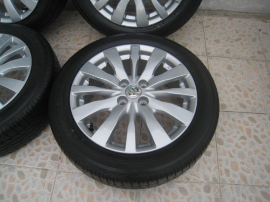 ขายล้อแม็ก Suzuki swift ป้ายแดง 16"x6" et45 4รู100 + ยางปี0513 สนใจติดต่อเล็กคลองสามครับ (081-3747940)