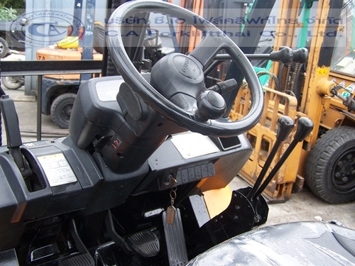 ขายรถ โฟล์คลิฟท์ TOYOTA รุ่น 7-FD25