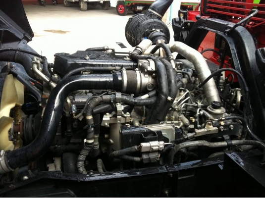 ISUZU DAGA 10 ล้อ FVM 240 แรง EURO 3 พร้อมเครนยูนิค 5 ตัน