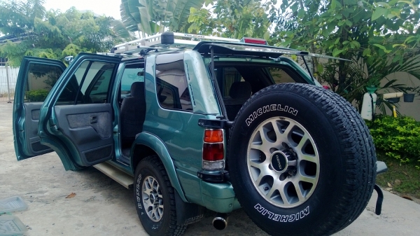 ขายรถที่บ้านพร้อมใช้ด่วนปี 99 เครื่องช่วงล่างดีคัทซีสวย สีเดิมบางทั้งคัน ฟูลอ๊อฟชั่นไฟฟ้าทั้งคัน สวยทั้งภายในและนอก แบ่งกันไปใช้คับ ขายรถที่บ้านพร้อมใช้ด่วนปี 99 เครื่องช่วงล่างดีคัทซีสวย สีเดิมบางทั้งคัน ฟูลอ๊อฟชั่นไฟฟ้าทั้งคัน สวยทั้งภายในและนอก แบ่งกันไปใช้คับ