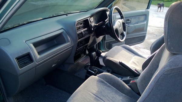 ขายรถที่บ้านพร้อมใช้ด่วนปี 99 เครื่องช่วงล่างดีคัทซีสวย สีเดิมบางทั้งคัน ฟูลอ๊อฟชั่นไฟฟ้าทั้งคัน สวยทั้งภายในและนอก แบ่งกันไปใช้คับ ขายรถที่บ้านพร้อมใช้ด่วนปี 99 เครื่องช่วงล่างดีคัทซีสวย สีเดิมบางทั้งคัน ฟูลอ๊อฟชั่นไฟฟ้าทั้งคัน สวยทั้งภายในและนอก แบ่งกันไปใช้คับ