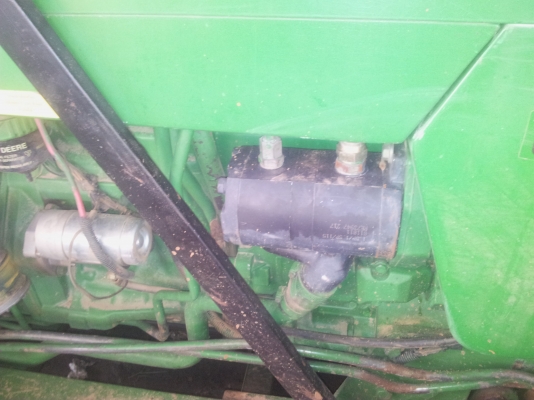 ขายรถแทรกเตอร์จอห์นเดียร์