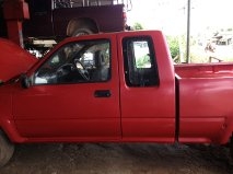 toyota hilux c-cab 2500cc p/w