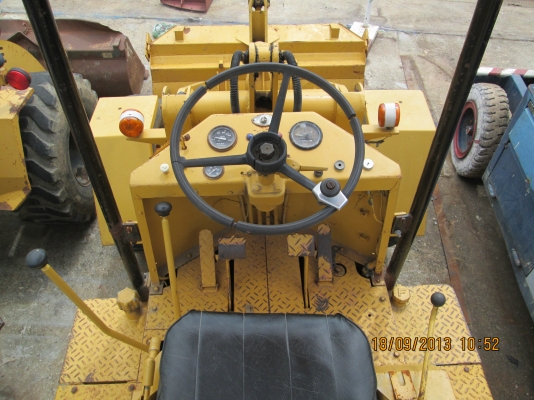 ขายด่วนรถตัก ราคาถูก