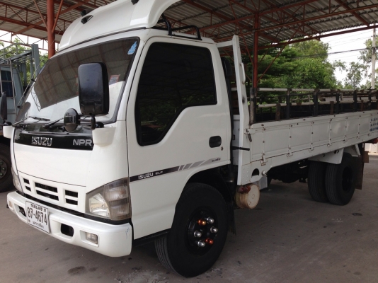 6 ล้อ NPR71 ISUZU รถห้างแท้ สภาพสวย พร้อมใช้งานขายถูก