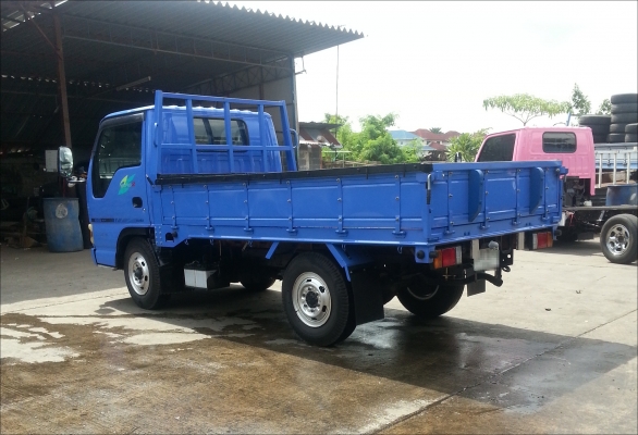 ขายรถบรรทุก 4 ล้อไม่ติดเวลา