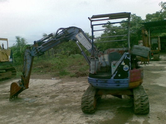 ขายกันอีกแล้ว  รถแบ็คโฮ 28 uu ยี่ห้อ โคมัสซึ  รถสภาพพร้อมใช้งาน  สนใจ ติดต่ด ดูรถได้ ที่ 086-1336693