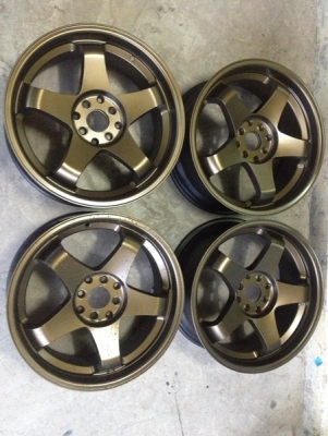 แม็กมือสอง SSR ขอบ17 กว้าง7.5  8รู 4/100,4/114