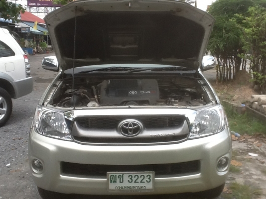 ขายตัดสดด่วนราคาถูก VIGO PRERUNNER 3.0Gรถสวยสภาพดีมากตัวท๊อบสุดAIRBAGคู่ เบรคABS