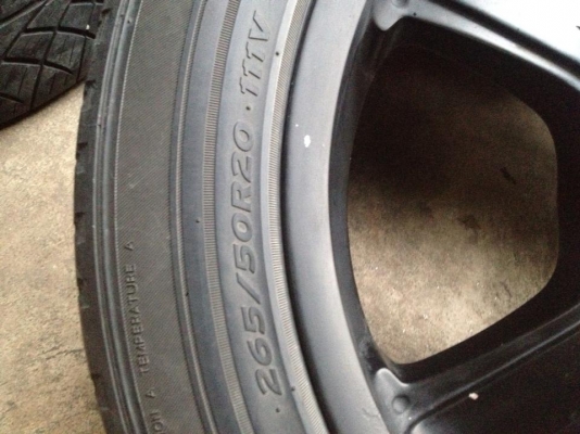 ขายล้อขอบ20 กว้าง9 ET20 พร้อมยาง HANKOOK 265-50-20 1ชุดถูกๆ