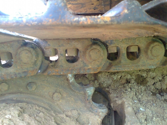 รถแบคโฮ CAT E120 B รถสวยพร้อมใช้ โซ่ใหม่ใบสวยทั้งสองข้าง บูม อาร์มสวย ไม่มีรอยปะ ราคาต่อรองได้.