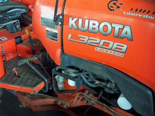 มาแล้ว คูโบต้า 32 แรง สภาพดี มีใบดัน ราคาพิเศษ