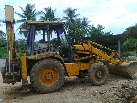 รถตักหน้า ขุดหลัง JCB 3CX 4Wd รถสวย พร้อมใช้งาน ราคาต่อรองได้.