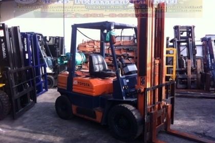 ขายรถ โฟล์คลิฟท์ TOYOTA รุ่น 5-FG25