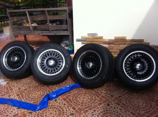 ขายแม็กซ์ ขอบ18  พร้อมยาง