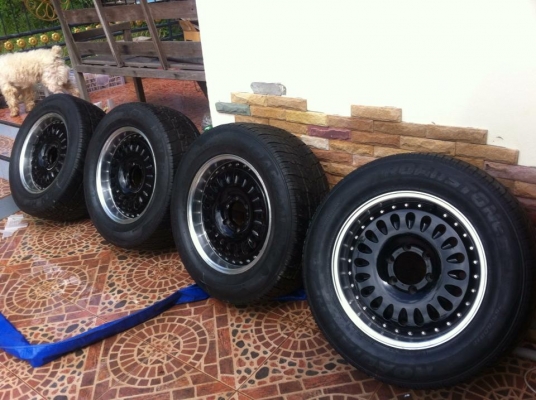 ขายแม็กซ์ ขอบ18  พร้อมยาง