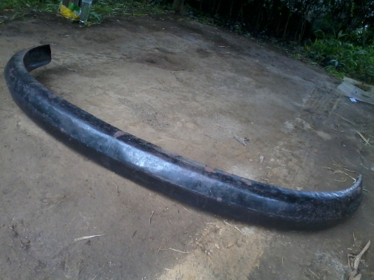 ขายกันชนหน้าวี 3,500 บาท