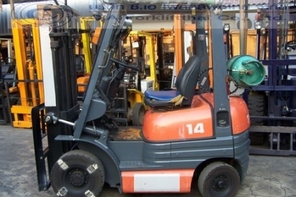 ขายรถ โฟล์คลิฟท์ TOYOTA รุ่น 6-FG14