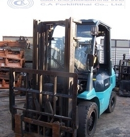 ขายรถ โฟล์คลิฟท์ TOYOTA รุ่น 7-FG30