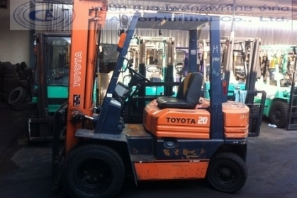 ขายรถ โฟล์คลิฟท์ TOYOTA รุ่น 5-FG20