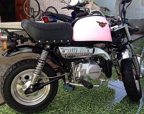 ขายกอลิล่า 125 cc สภาพงามๆ ขับเท่ๆแถวบ้าน