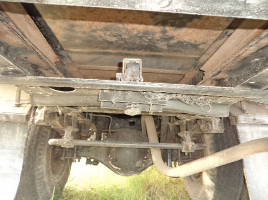 ขายรถ6ล้ออีซูซุNPRพร้อมเครน2.5เครื่อง135แรงเทอโบว์