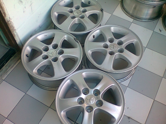 ขายแม็กเดิม TRITON 4 วง ขายแม็กเดิม TRITON 4 วง