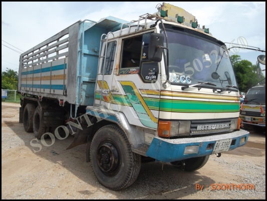 ขายด่วน รถบรรทุก 10 ล้อ ดั้ม MITSUBISHI FUSO 527M-TD3456 195 แรง สภาพเดิมๆมือเดียว ออกห้าง  พร้อมใช้งาน ราคาสุดคุ้ม