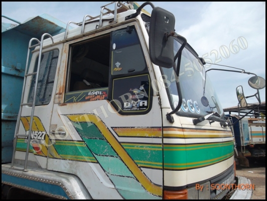 ขายด่วน รถบรรทุก 10 ล้อ ดั้ม MITSUBISHI FUSO 527M-TD3456 195 แรง สภาพเดิมๆมือเดียว ออกห้าง  พร้อมใช้งาน ราคาสุดคุ้ม