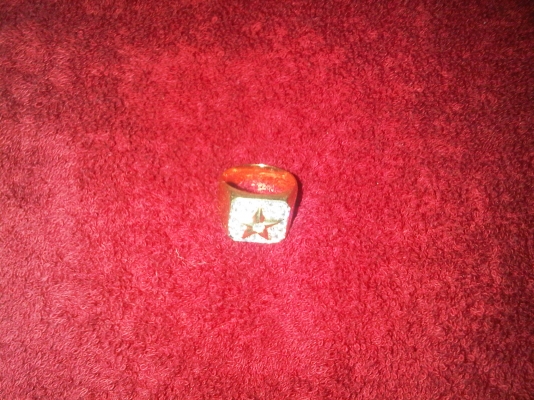 แหวนเพชรแท้ เพชร 18 เม็ด ตัวเรือนทองแท้ สั่งทำมาหลายตัง